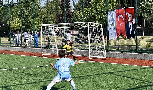 Yıldız Cup 2025 Futbol Turnuvası'nda kupalar sahiplerini buldu