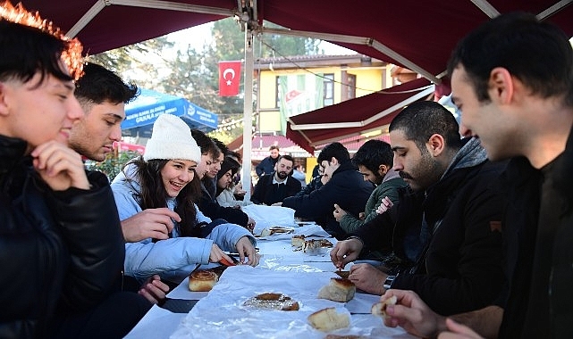 Bursa'nın Asırlık Lezzetlerine Osmangazi'de Yolculuk Yaptılar