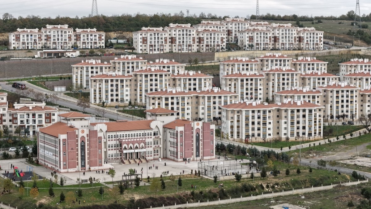 Yüzyılın Konut Projesi kapsamında kura süreci devam ediyor